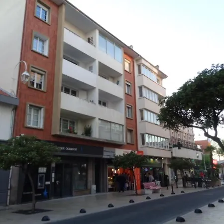 Centre-ville Arcachon, T3 Renove Avec Apercu Mer, Proche Et Gare - Fr-1-374-77 ארסשון