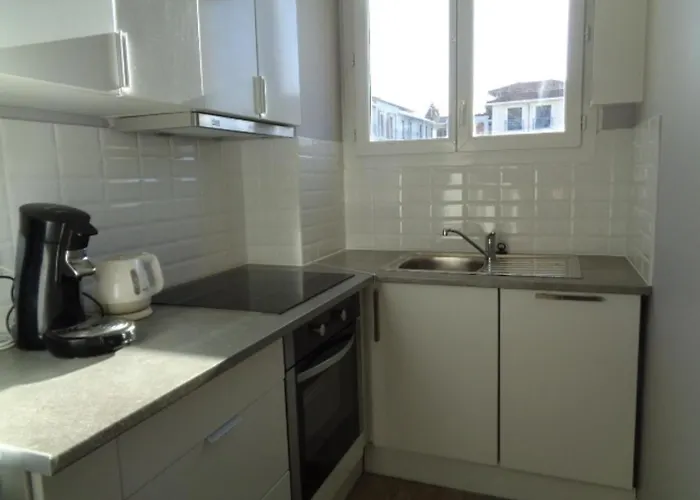 Lägenhet Centre-ville Arcachon, T3 Renove Avec Apercu Mer, Proche Et Gare - Fr-1-374-77