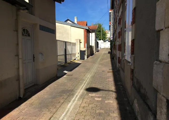 Centre-ville Arcachon, T3 Renove Avec Apercu Mer, Proche Et Gare - Fr-1-374-77 Lägenhet Arcachon